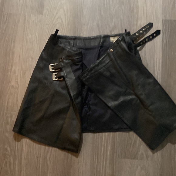 Leather skirt..mini size 38/M - Picture 3 of 6